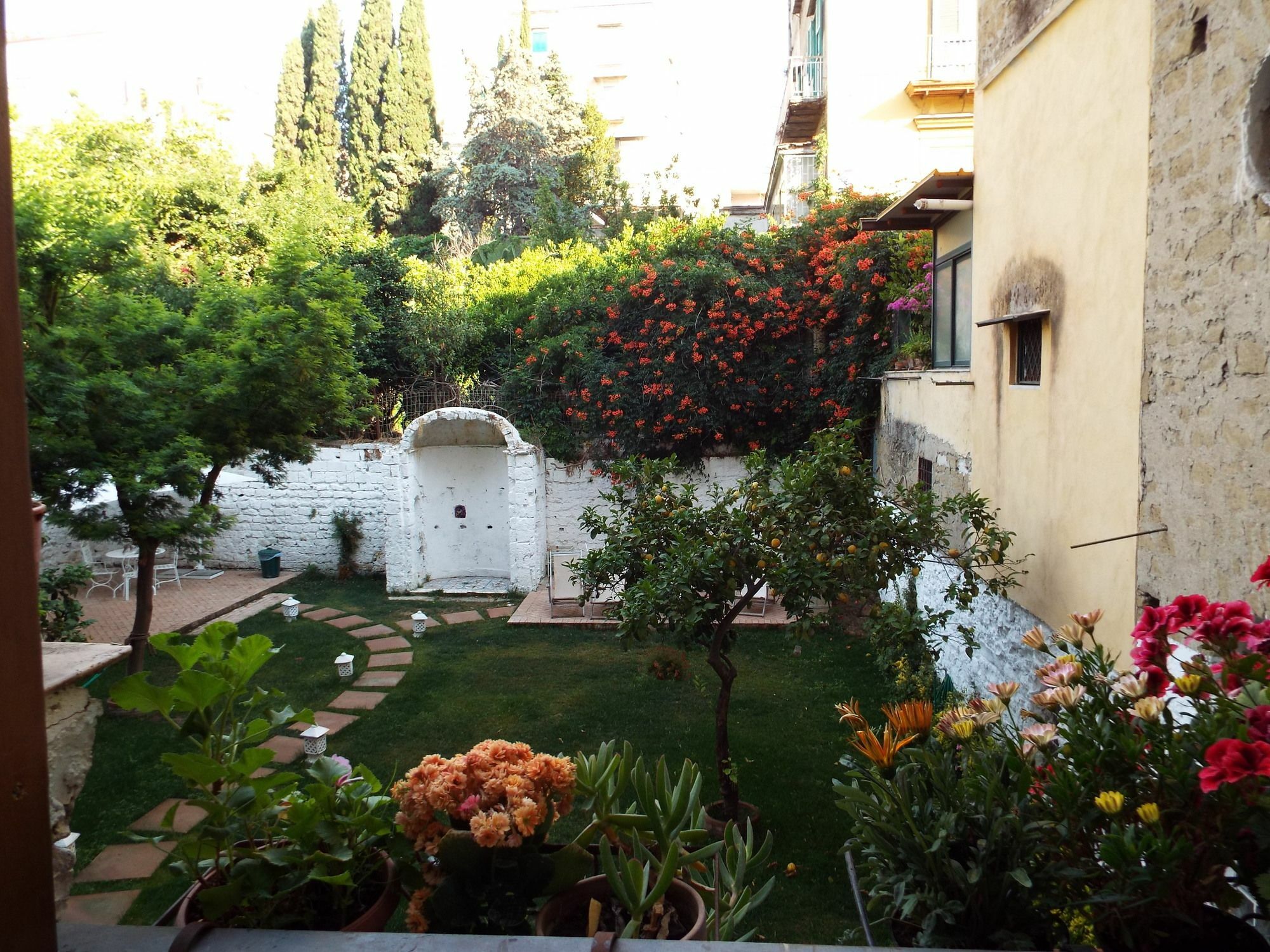 B&B Ingiropernapoli Exterior photo